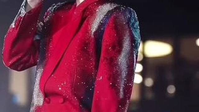 #去听他的演唱会 笑不活了#汪苏泷