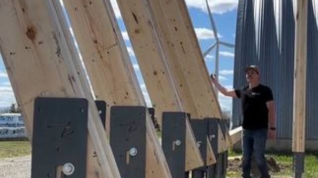 木屋H结构承重装置。 #创新设计 #承重柱 #木屋搭建 #极度舒适