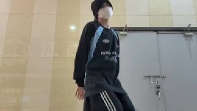 一顿动次卡 #justinbieber #baby #baby舞蹈挑战 #卡点舞