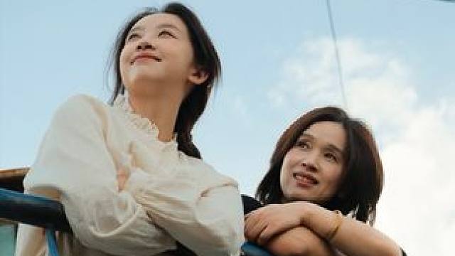 人对时间毫无还手之力#拍照#雅诗兰黛白金黑钻面霜#护肤#雅诗兰黛黑钻面霜