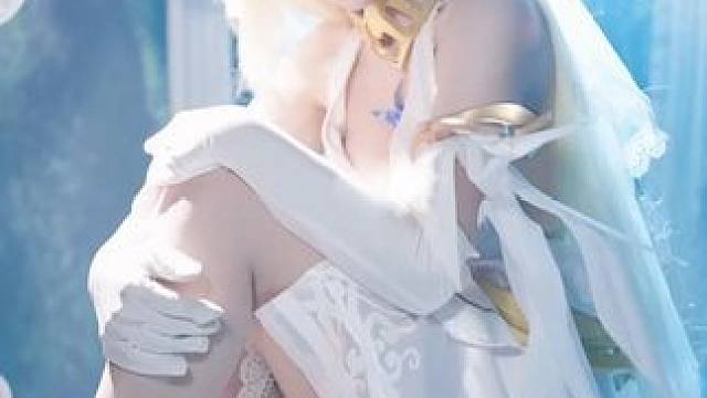 起猛了，这是谁在星奇摇？ #晶核coa  #晶核80版本救赎圣歌  #晶核艾尔莎救赎变装挑战  #星