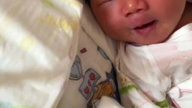 无忧无虑，永远天真，慢慢长大#人类幼崽成长日记 #骗你生女儿 #晒娃日记 #这是我们的小baby啊