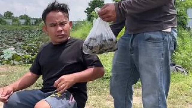 东南亚美食 #自娱自乐开心一下 #越南美食 #户外烹饪 #异国美食