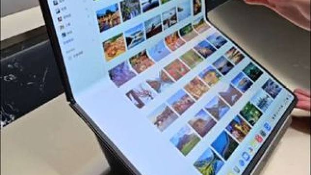 全球首款屏幕最大可量产的折叠电脑，全新PC时代真的来了。#鸿蒙折叠电脑 #鸿蒙电脑