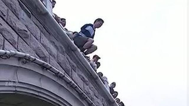 #西瓜视频 点击上方（红色按钮） 可看完整版 大结局太精彩了...《西瓜视频》，观看精彩后续《西瓜视