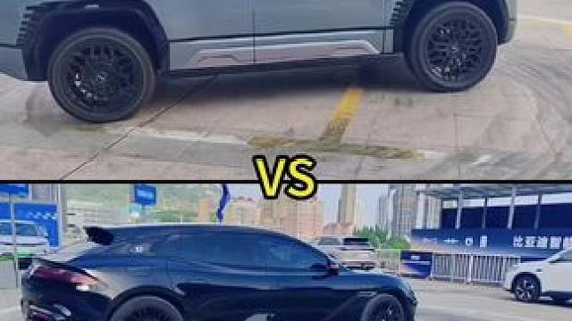 两个原地掉头有啥不同 找区别，欢迎来挑战#2025青岛车展 #青岛国际车展 #仰望u8 #腾势