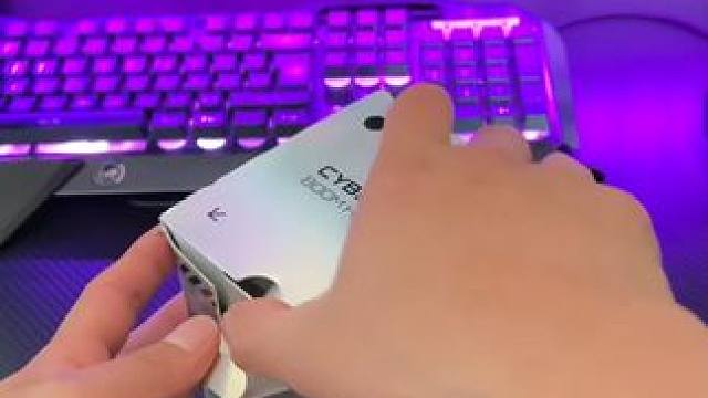 我朋友已经被迷成了制丈~ #玩个很新的东西 #加湿器