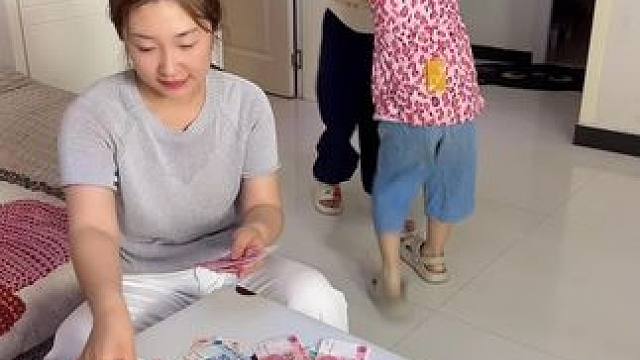 又被姐妹俩套路了！ #内容启发搜索 #笑花小王令