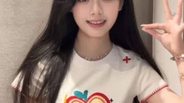 冰子今天红了#浅跳一下 #甜妹