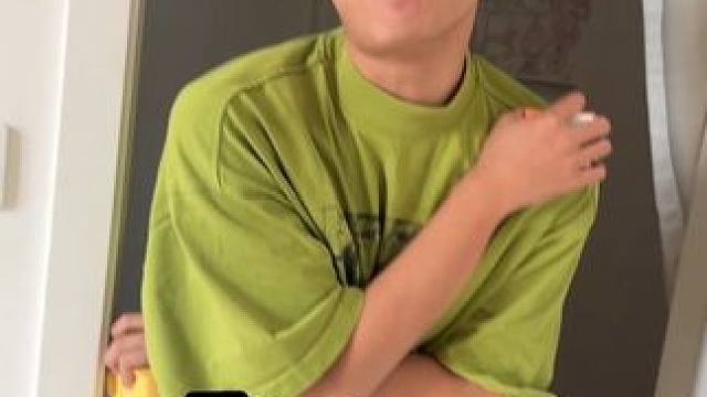 怕他一个人过520会无聊，给他一点小小的震撼 #杨俊豪的自嗨日常 #闺蜜日常