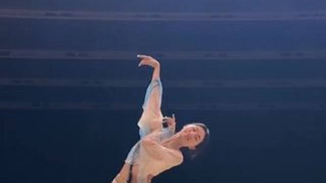 叹爱恨无边，让囍字成云烟 #三拜红尘凉 #舞蹈