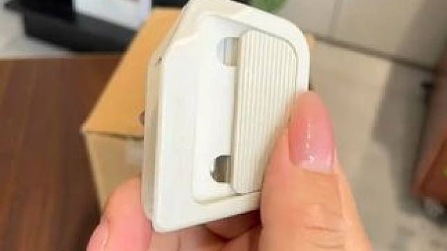 开箱太丝滑啦，直角贴合开箱开到停不下来#超便宜超划算 #拆快递刀 #开箱器 #吸快递刀 #快递刀