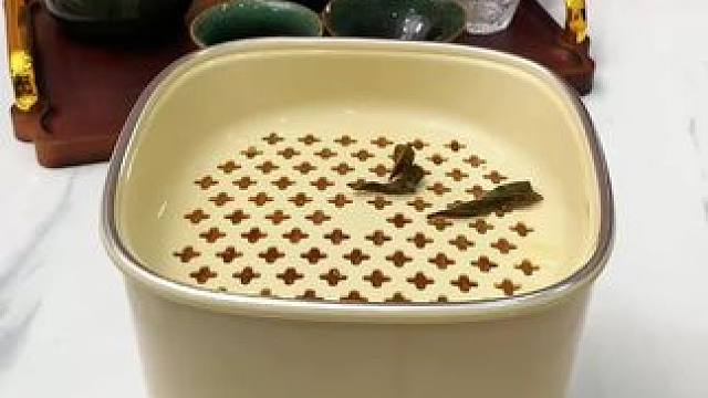 桌面沥水垃圾桶 桌面沥水垃圾桶办公室喝茶饮茶茶叶渣废料收集桶带盖迷你可拆卸式 #一杯茶  #好物推荐