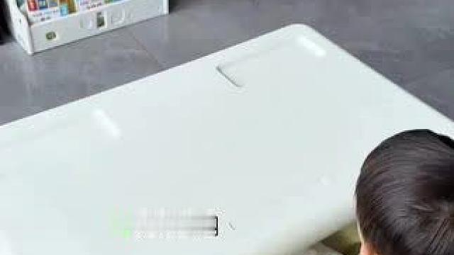 不用去外面，在家也能敞开玩的动力沙，一点气味都没有，小朋友一玩就是一上午#太空沙 #母婴好物 #玩沙