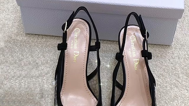 新入的Dior高跟鞋开箱 男朋友说我穿不适合Dior鞋子 迪奥鞋子 鞋控の日常 通勤高跟鞋 Dior