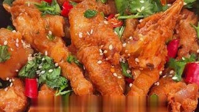 卤香四溢,口感软糯Q弹,越嚼越香! #小石头虎皮凤爪#下酒菜#零食推荐