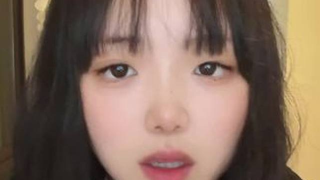 自信，大胆的人，才足够吸引人的眼球#比劫 #自信 #无惧 #否极泰来 #重新出发