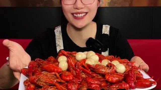 彭山这家龙虾馆真的好吃！#龙虾 #龙虾季 #同城好店推荐