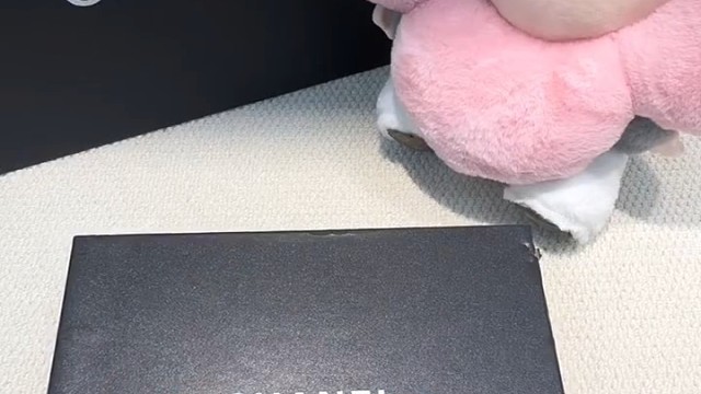 开箱vlog｜Chanel25p水钻魔术贴拖鞋vlog 穿上街的拖鞋 拖鞋外穿夏天 凉拖 拖鞋已准备