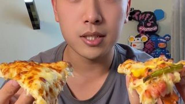 我可太爱吃榴莲了#披萨 #汉堡 #油条