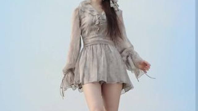 你爱着谁～#燕无歇dj版