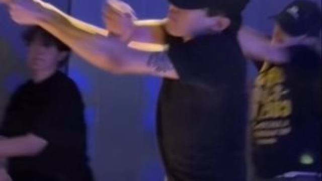 #小五编舞 #原创编舞 后半段我得改一改了 谁能一起跟我练一下啊