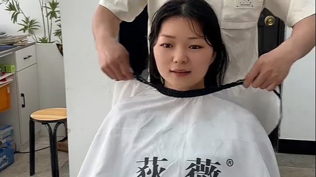 这样子剪头发很正常，别想歪喽[捂脸]