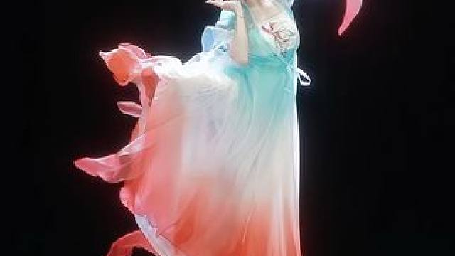 三拜红尘凉 #向全世界展示中国舞 #三拜红尘凉舞蹈挑战