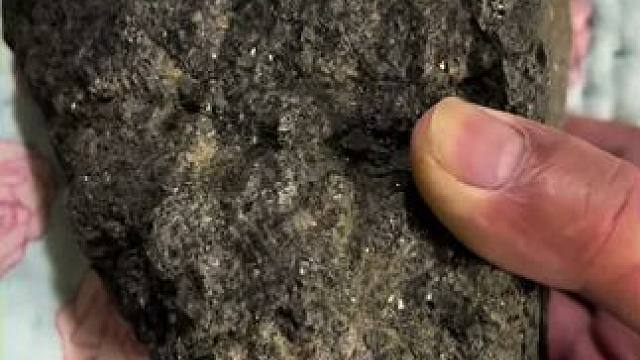 #弘扬华夏陨石文化交流与鉴赏收藏#以石会友广交天下朋友 #原石原色纯天然陨石#不弄虚作假