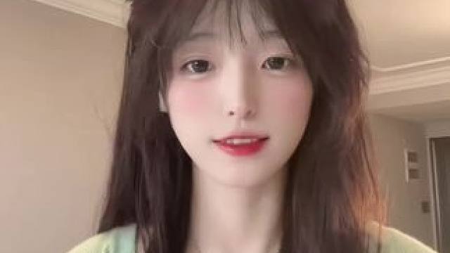 并不是每个女孩都想变得很可爱～ #手势舞 #摩羯座 #甜妹