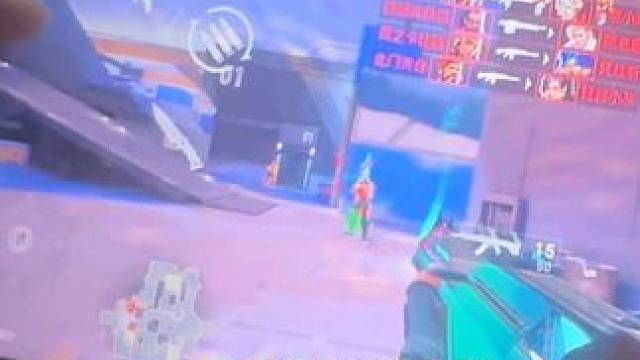 接下来登场的是qv双服赋能#无畏契约手游 #无畏契约 #无畏契约手游预约开启 #无畏契约手游6月测试