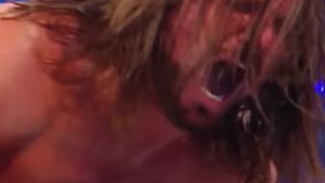 老艺术家上一秒俯首称臣，下一秒掏裆，君子之心难防“小人之手” #传奇大师 #艺术家