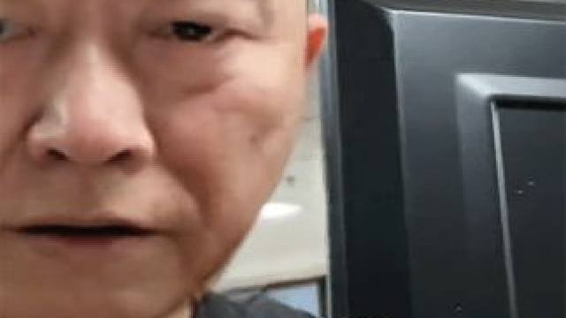 防晒喷雾有多坑？快让女友看看，盘点化妆界不为人知的秘密#搞笑 #专治不开心 #避坑指南#防晒喷雾 