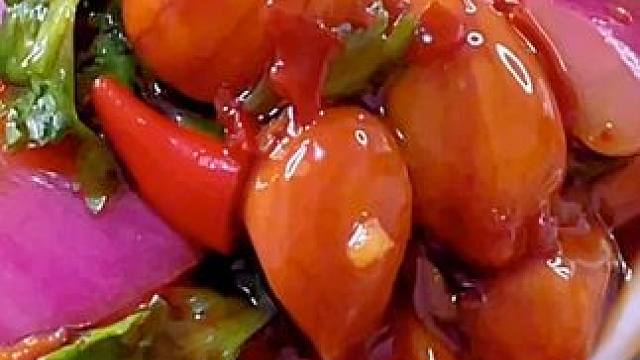 今天分享一个给你老公平时下酒或招待客人的小凉菜，爽口又美味 