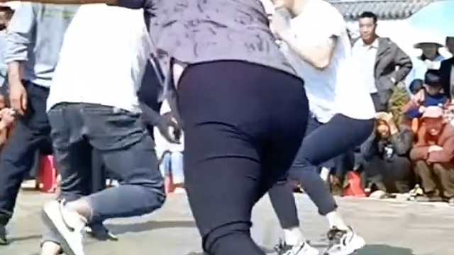 男女混摔热闹搞笑丰富乡村生活！