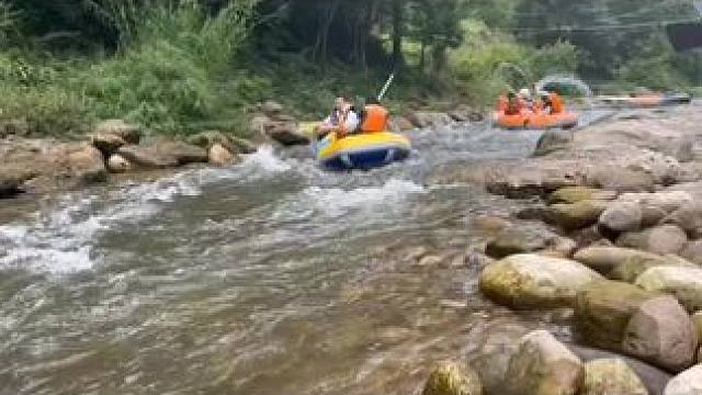 早鸟票火热预售中九龙沟生态漂流
早鸟票69.9元#玩水季节来咯 #漂流 #夏天就是要玩水 
#吃喝玩