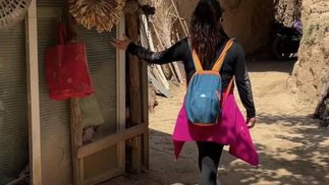 还是农村好，生活节奏慢。不用还房贷，不用交物业费，车位费。吃着纯天然绿色蔬菜，少了很多慌慌张张，藏着