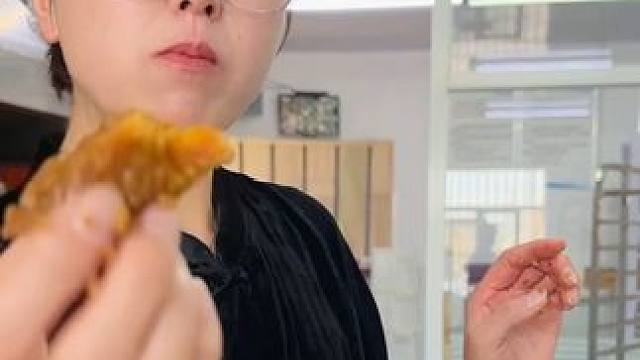 刚刚出锅的蛋黄鲜肉粽，一会直播间赶紧来囤货啦！#蛋黄鲜肉粽 #粽子#端午节粽子 #手工鲜粽 #维麦蛋