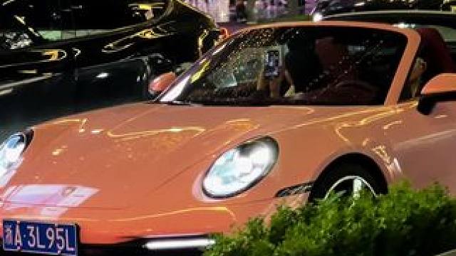 要是有唐大小姐那么开心，多好，无忧无虑的#保时捷911targa #唐大小姐 #保时捷 #dou是好