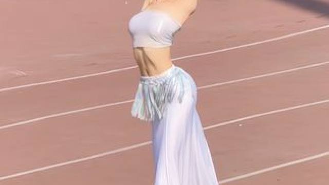 你的白狐限时返场#白狐 #傣族舞 #能不能再为你跳一支舞