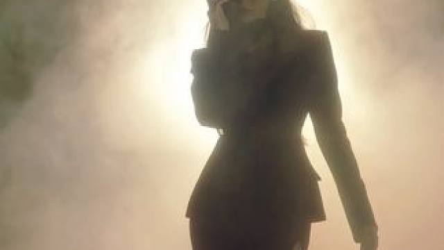 当邪恶升格为正统，宗教是最后避难所#转场 #变装 #氛围感