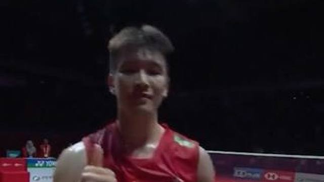 “拳击手”李诗沣的表现满意吗？#羽毛球 #李诗沣 #马来西亚大师赛