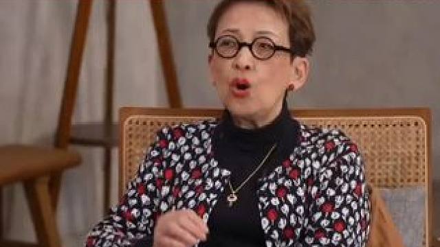 80岁老戏骨冯素波放弃移居国外，计划买定墓地儿子拒拜祭有原因#冯素波 #娱乐圈