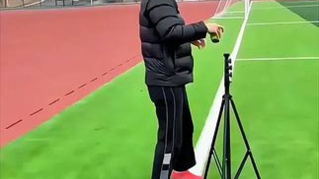 上演天秀操作却无人记录？ 无需手动跟拍，XbotGo全自动捕捉每一个进球瞬间！#XbotGo变色龙 