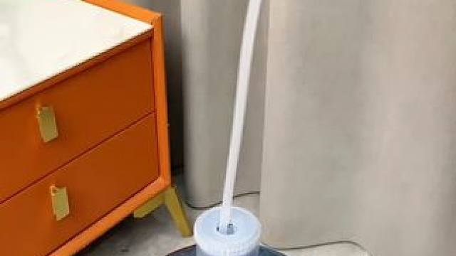 自带托盘抽水器、 自带托盘抽水器再也不用手一直在那举着了，荣事达大品牌价格也不贵#小家电  #电动抽