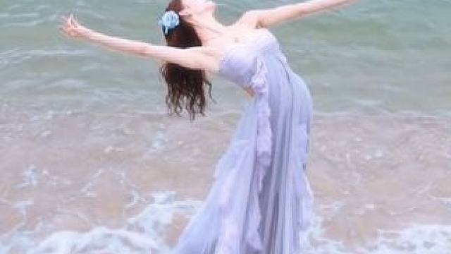 虽然晚到 但海棠花仍未眠 #凌晨四点海棠花转场太惊艳了 #转场 #氛围感 #明星版海棠花未眠 #张艺