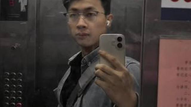 无数的失败构成了现在的我
#记录生活 #vlog日常 #电梯拍照 #成长之路