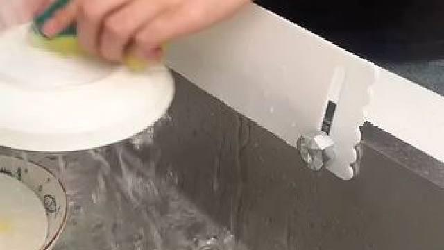 硅胶挡水板 硅胶挡水板 家用水池硅胶挡水板，章鱼吸盘水槽防溅挡板，洗手台洗碗池厨房挡水条#厨房好物 