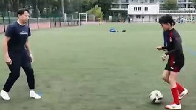 好好好，这波属实是把足球浪漫玩明白了#王楚淇校园行   #fc足球世界  #fc足