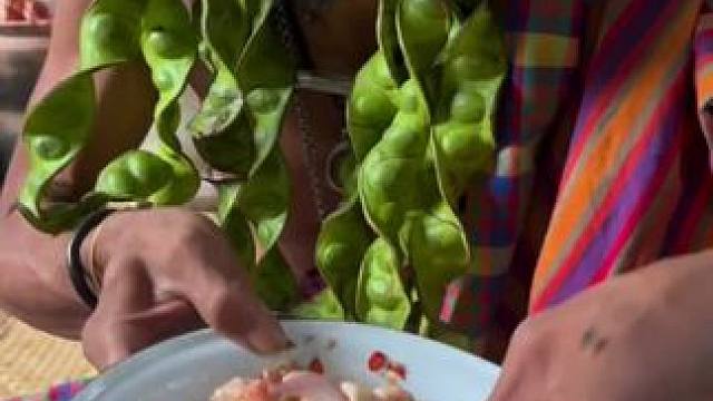 泰国美食 #东南亚美食 #原始生活 #荒野生存入口 #野外美食 #美食荒漠